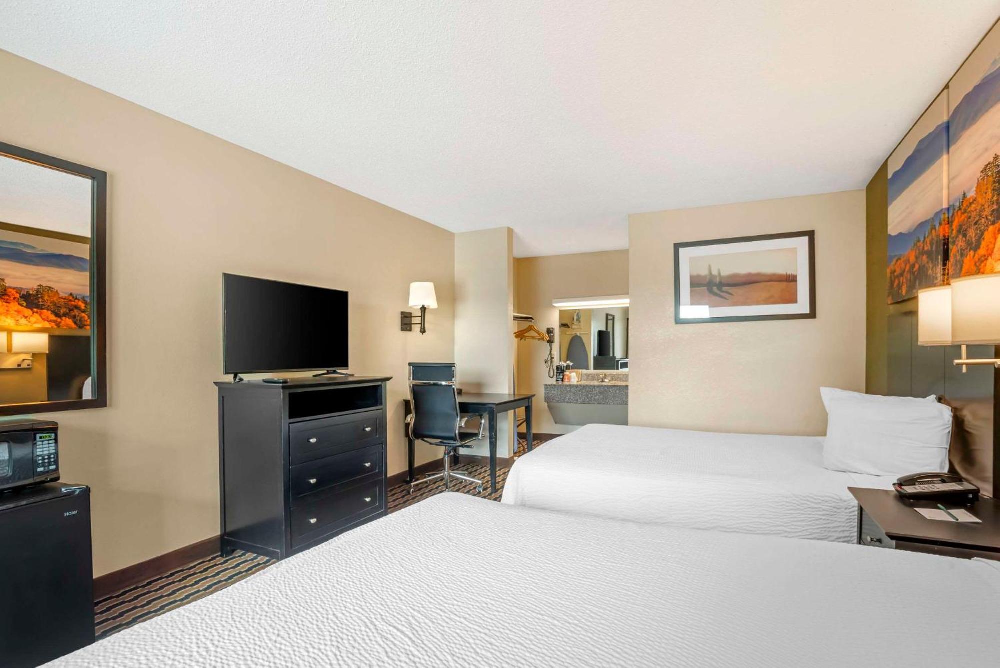Quality Inn Near Speedway Wilkesboro Luaran gambar